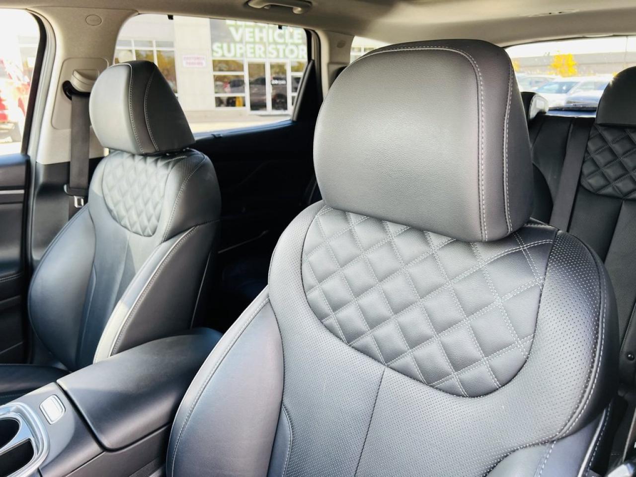 2023 Hyundai Santa Fe PLUG-IN HYBRID Luxury Photo