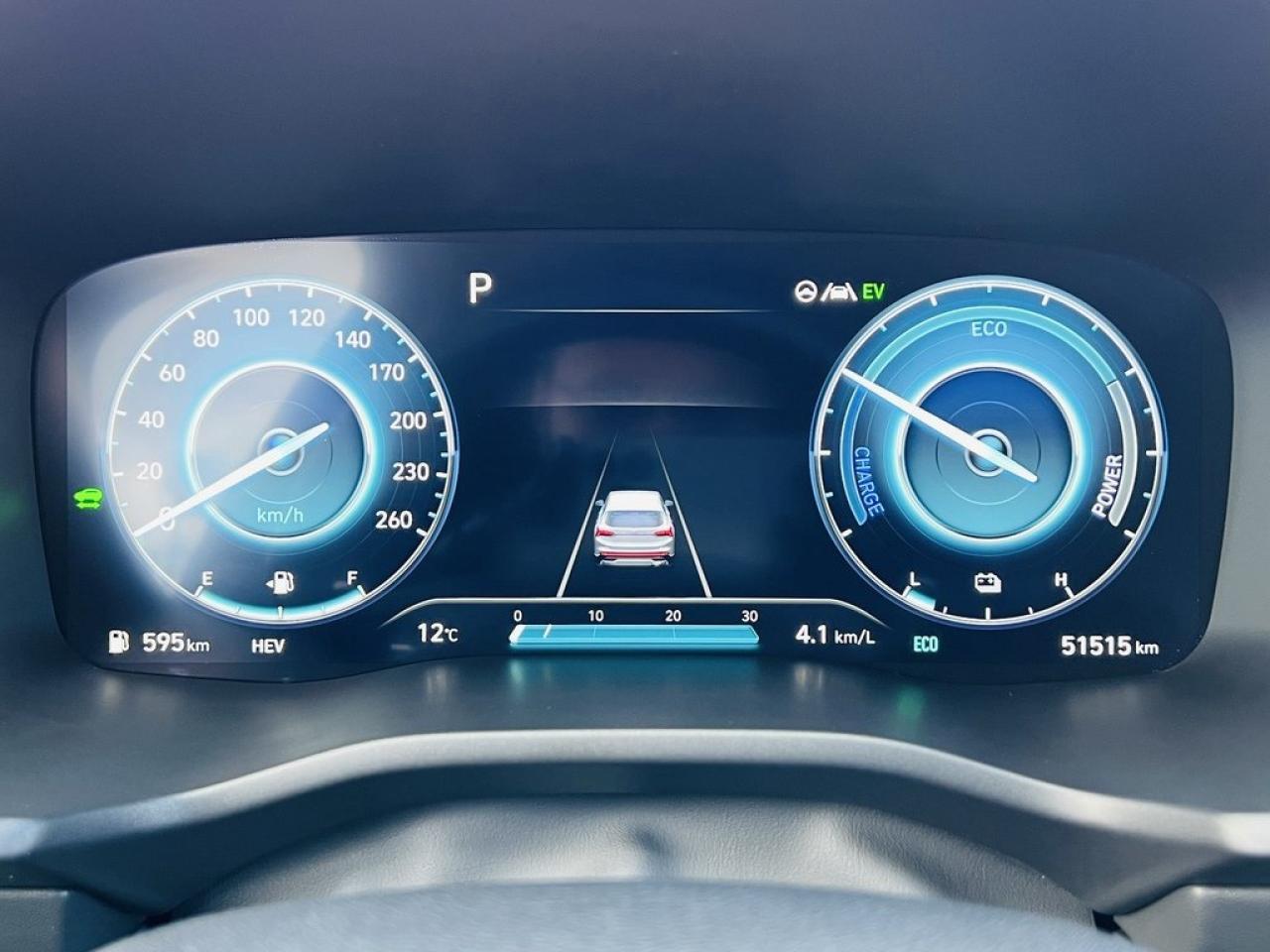 2023 Hyundai Santa Fe PLUG-IN HYBRID Luxury Photo