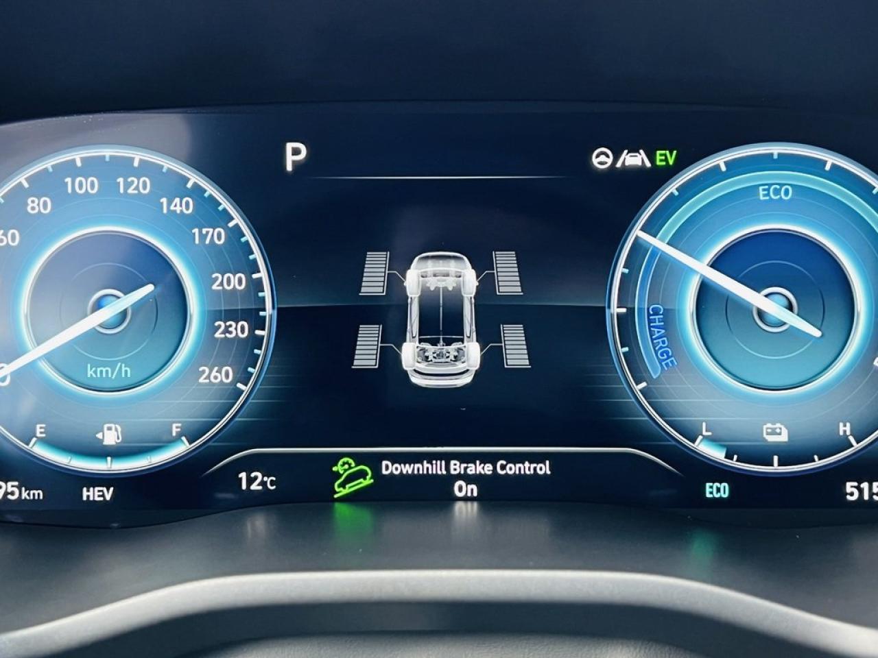 2023 Hyundai Santa Fe PLUG-IN HYBRID Luxury Photo