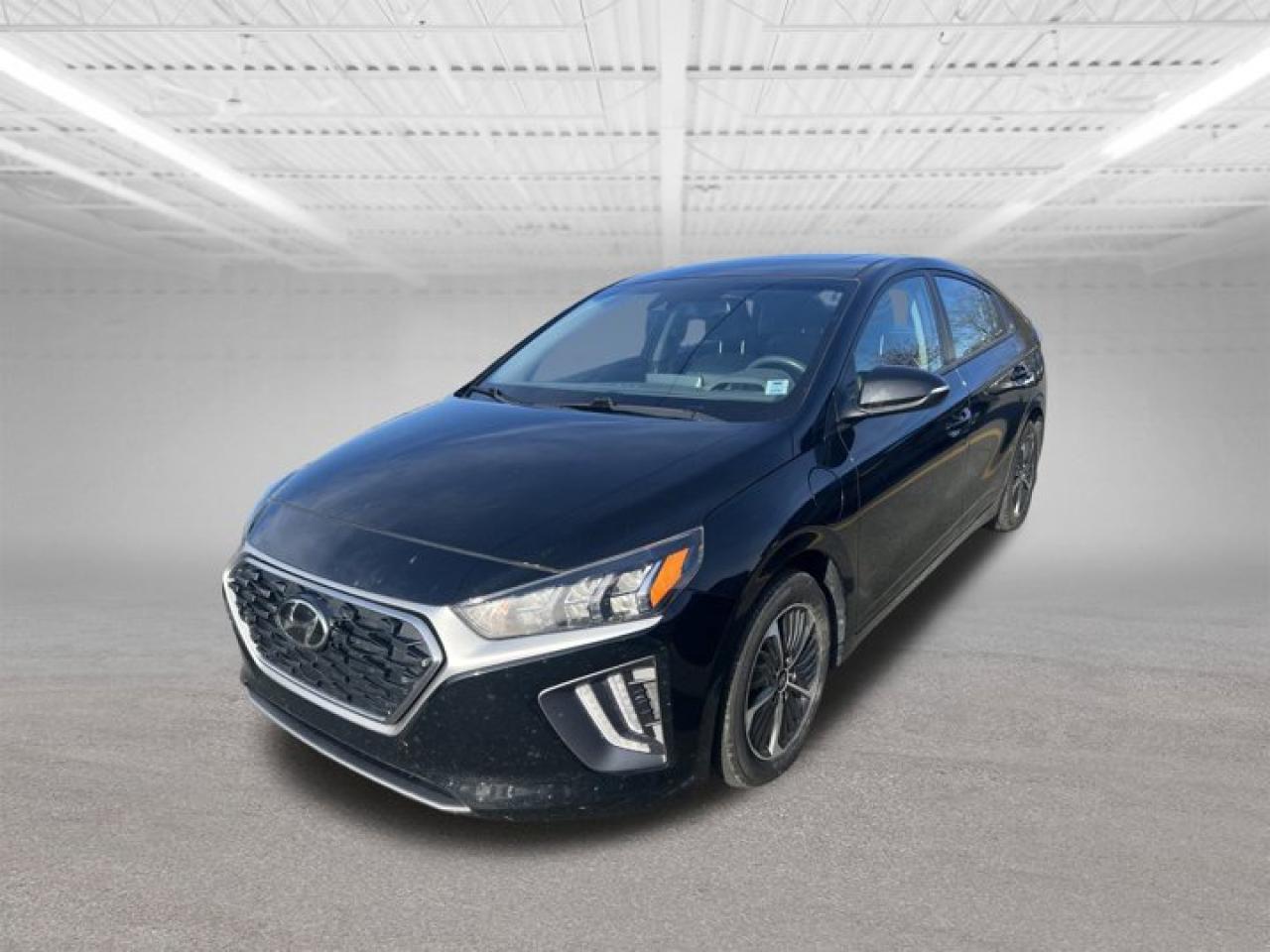 Used 2022 Hyundai IONIQ Plug-In Hybrid Preferred for sale in Halifax, NS