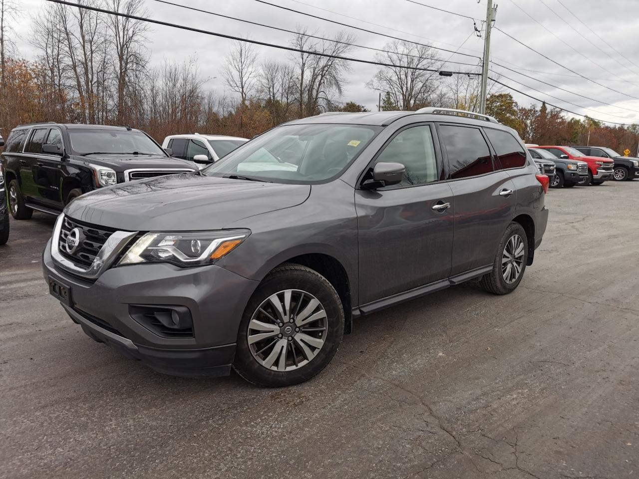 Used 2019 Nissan Pathfinder SV for sale in Madoc, ON