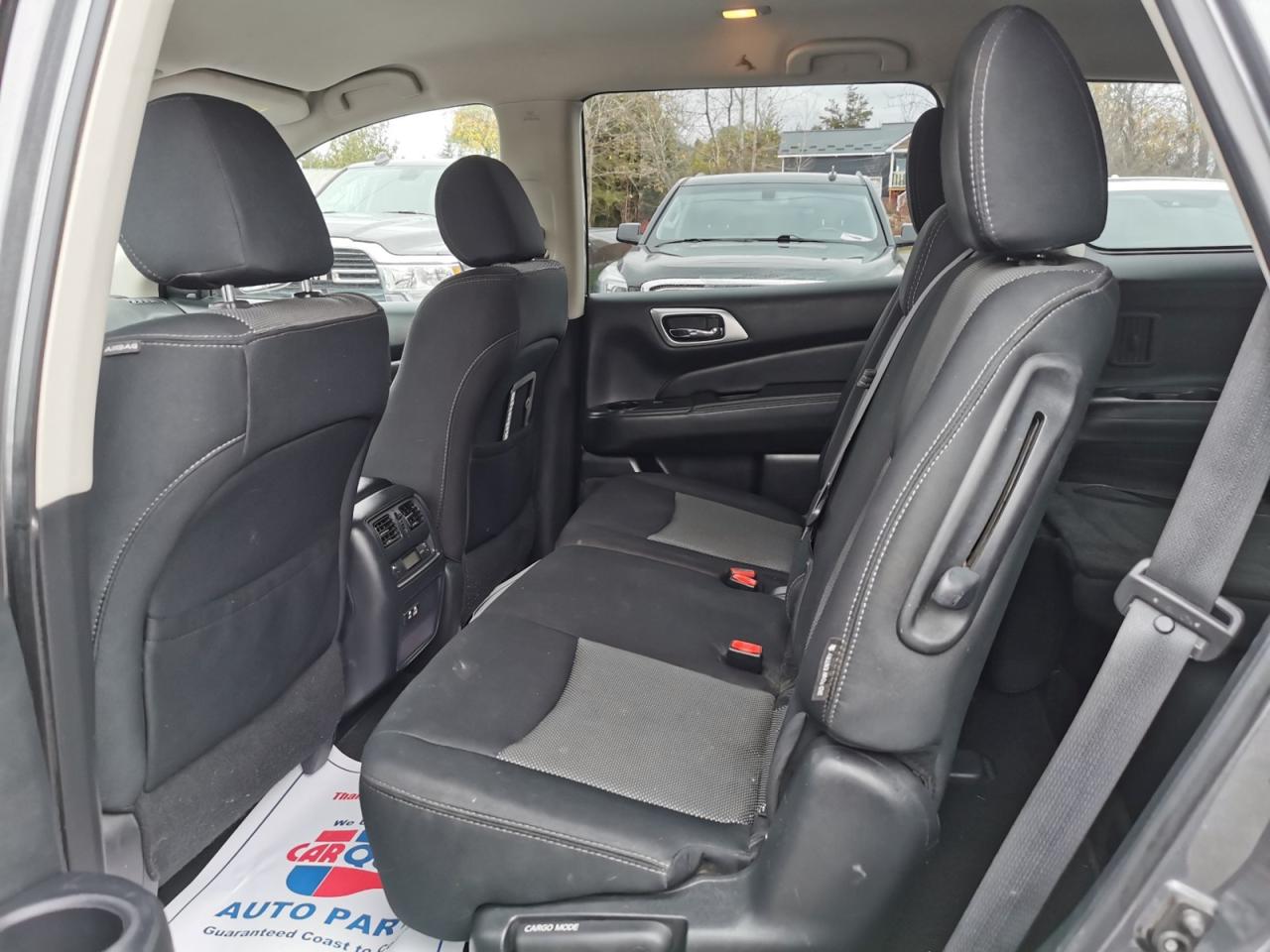 2019 Nissan Pathfinder SV - Photo #15