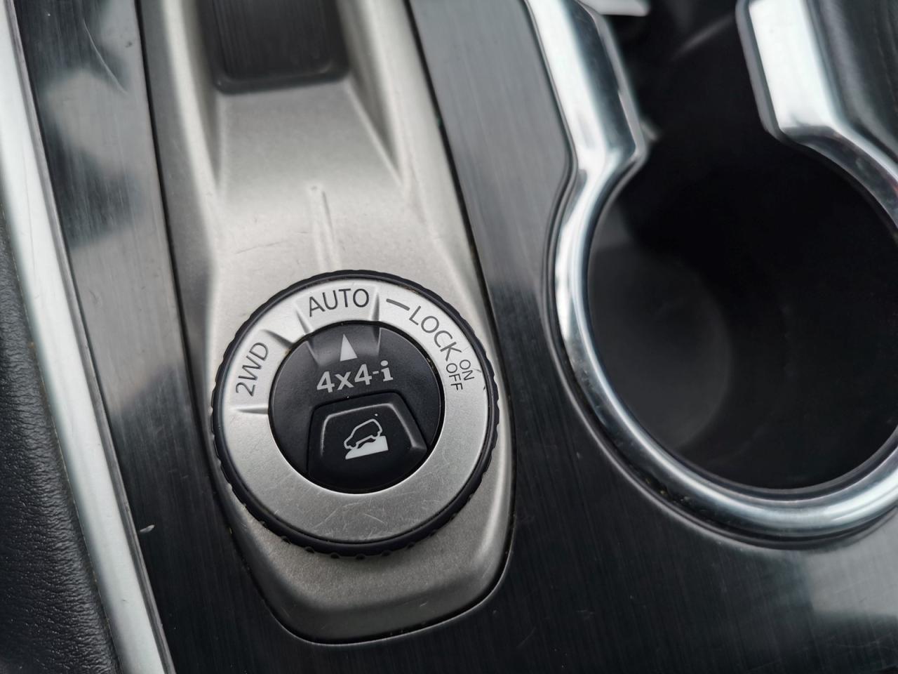 2019 Nissan Pathfinder SV - Photo #29