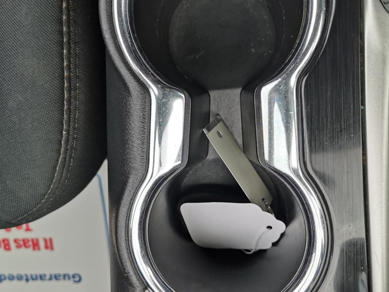 2019 Nissan Pathfinder SV - Photo #30