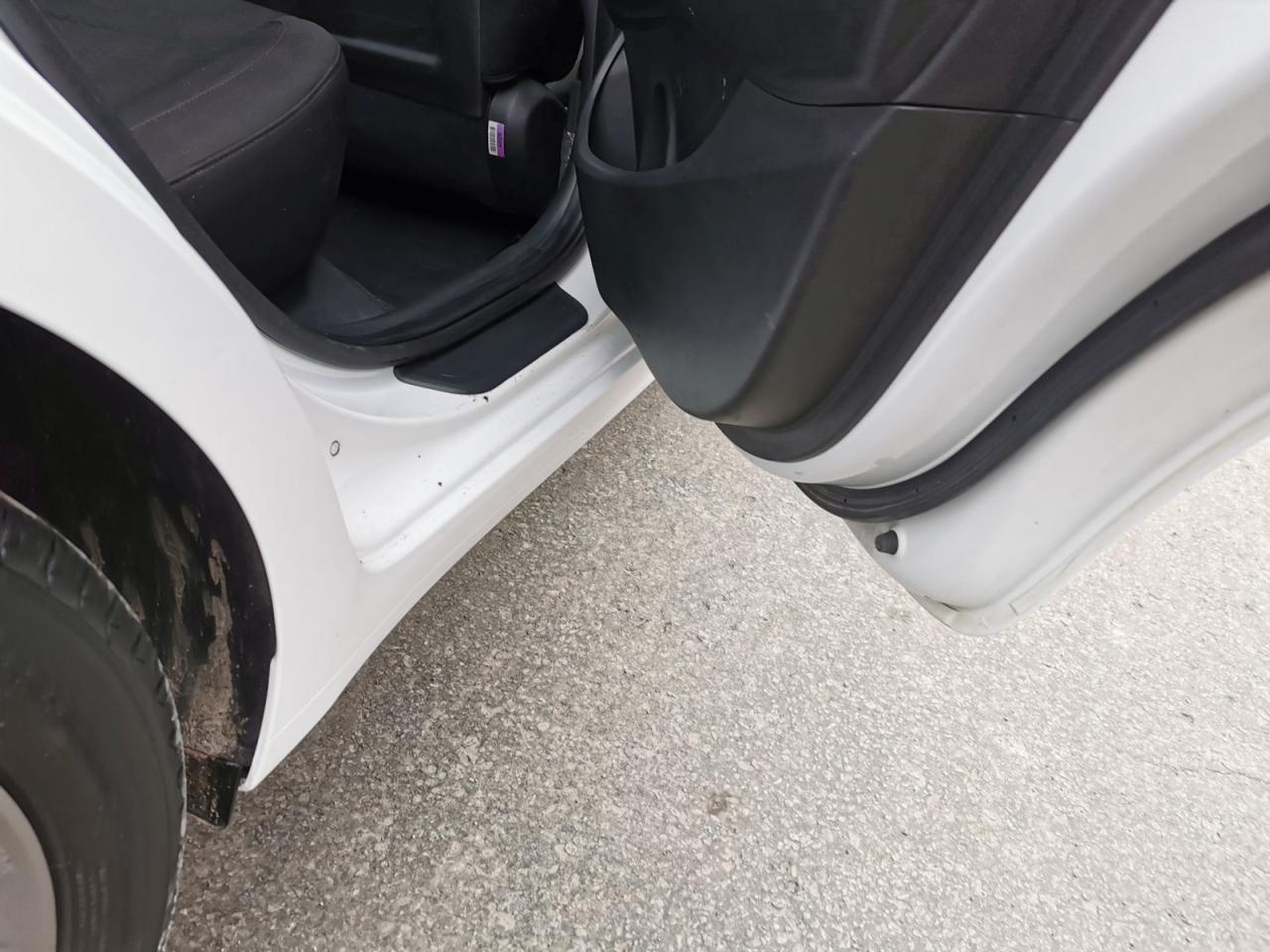 2020 Hyundai Elantra Limited - Photo #16