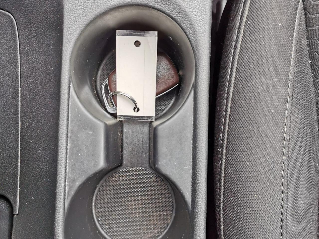 2020 Hyundai Elantra Limited - Photo #27