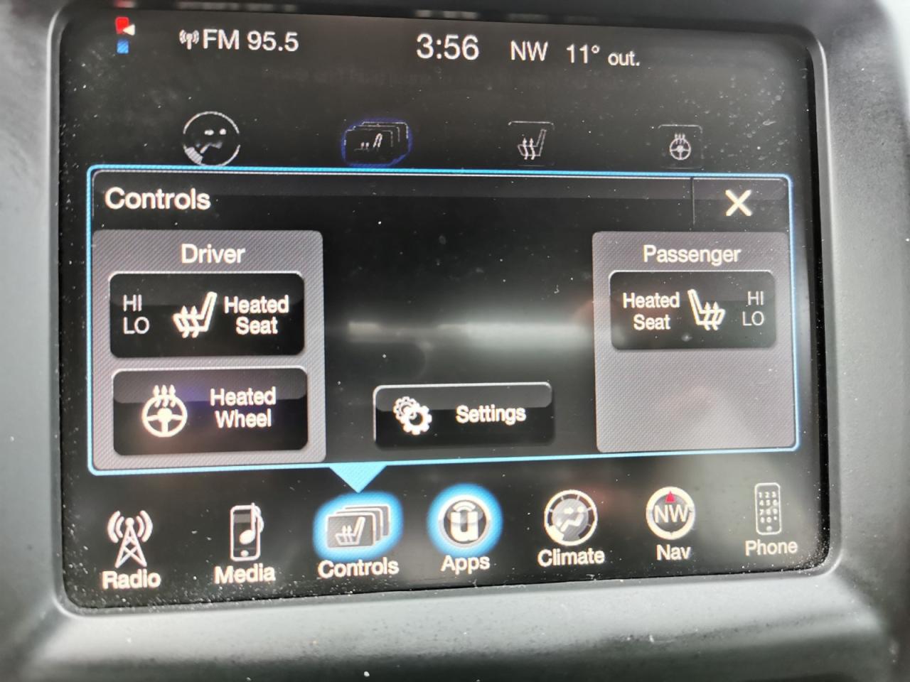 2017 Jeep Cherokee Latitude - Photo #24