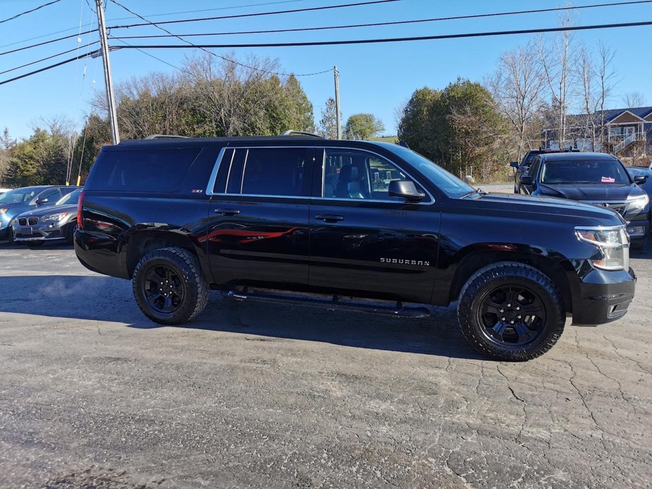 2020 Chevrolet Suburban LT - Photo #4