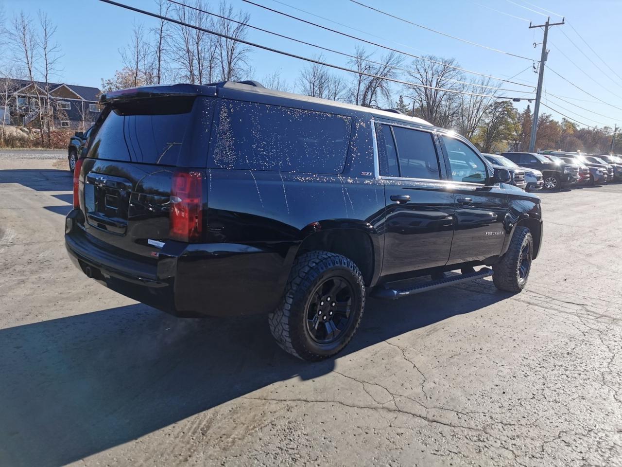 2020 Chevrolet Suburban LT - Photo #5