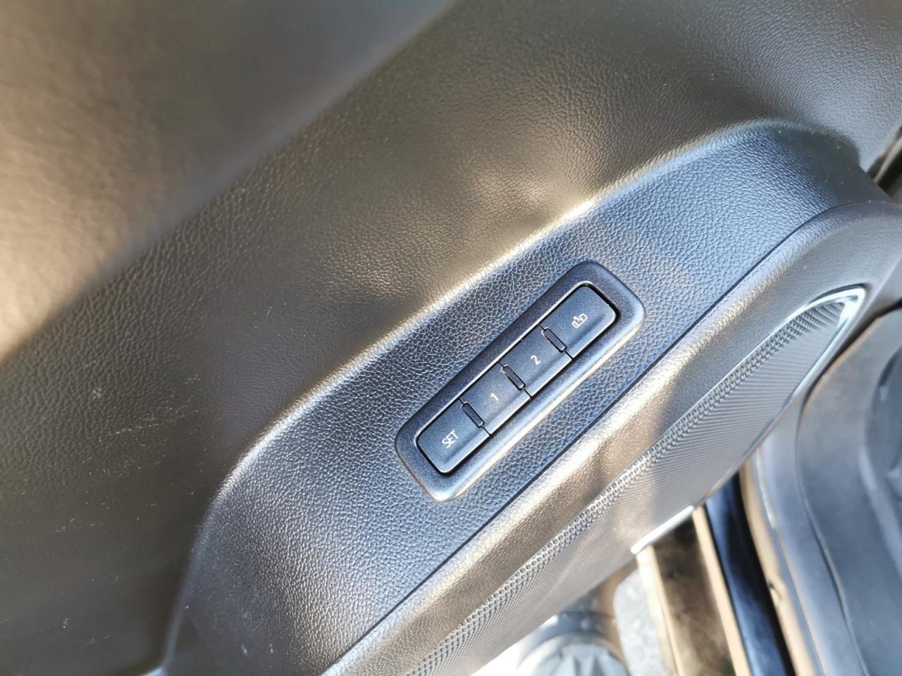 2020 Chevrolet Suburban LT - Photo #14