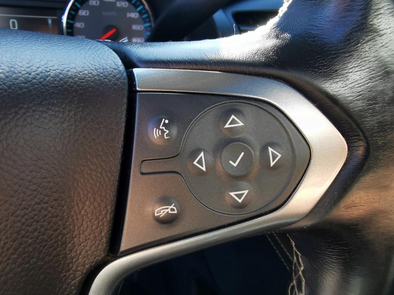 2020 Chevrolet Suburban LT - Photo #22