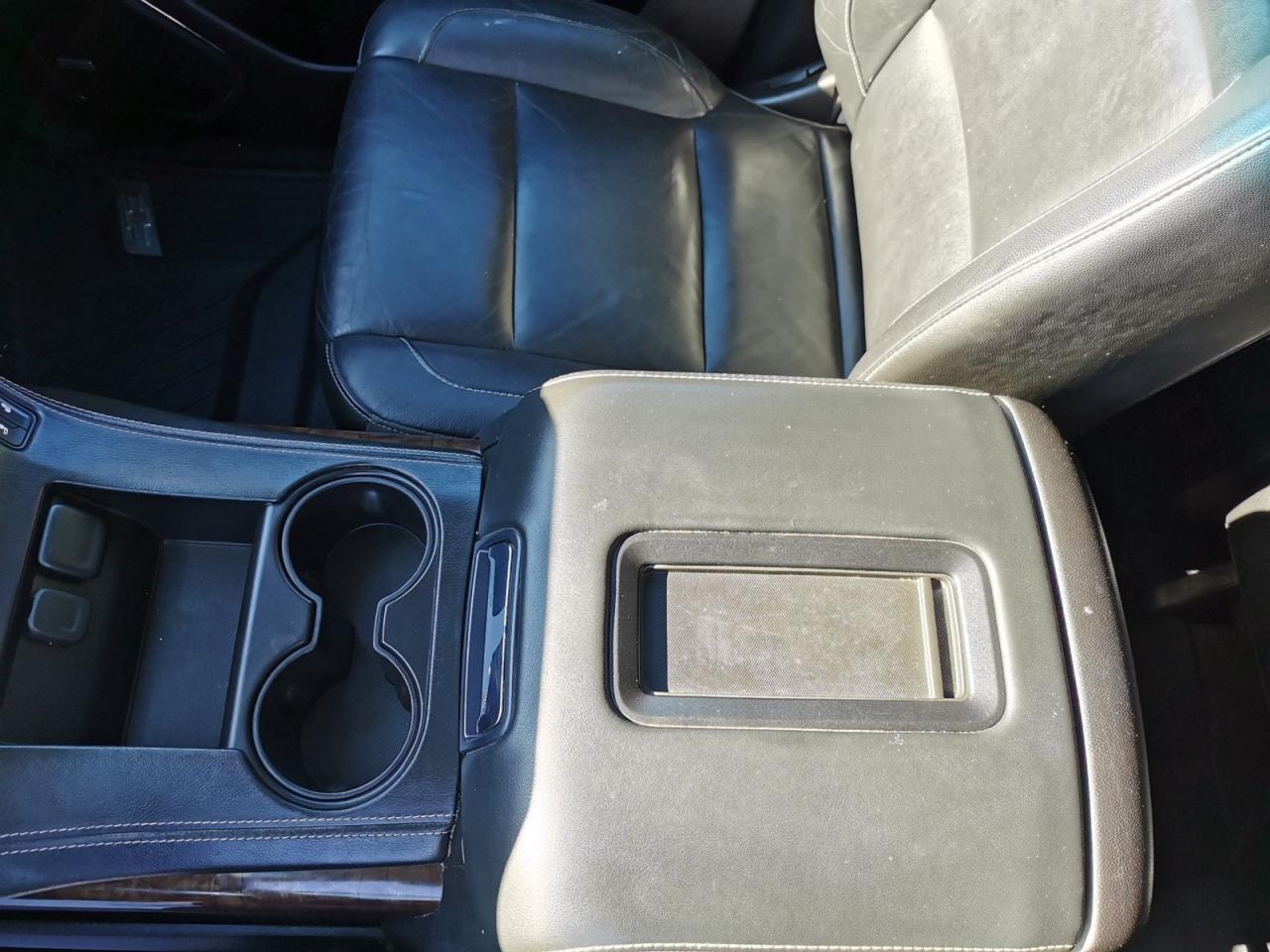 2020 Chevrolet Suburban LT - Photo #27