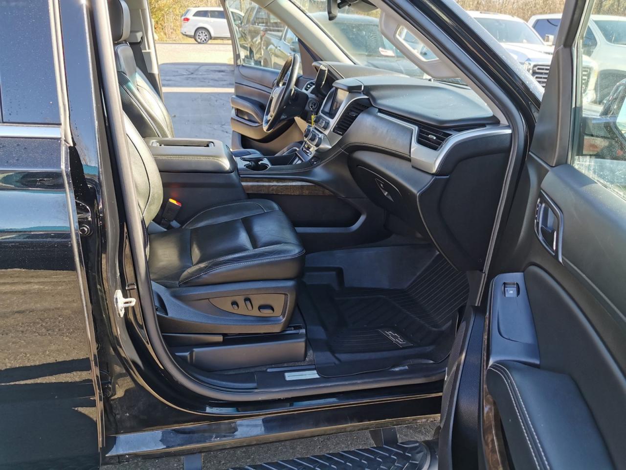 2020 Chevrolet Suburban LT - Photo #34