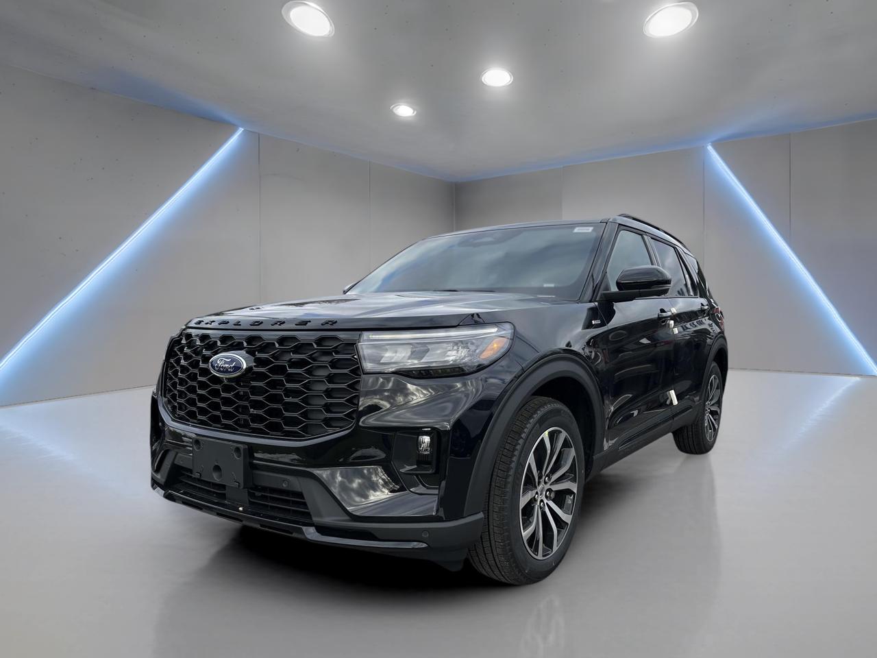 2026 Ford Explorer ST-Line Photo