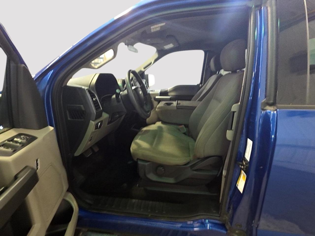 2018 Ford F-150 Lariat Photo