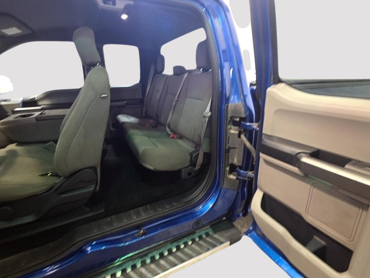 2018 Ford F-150 Lariat Photo