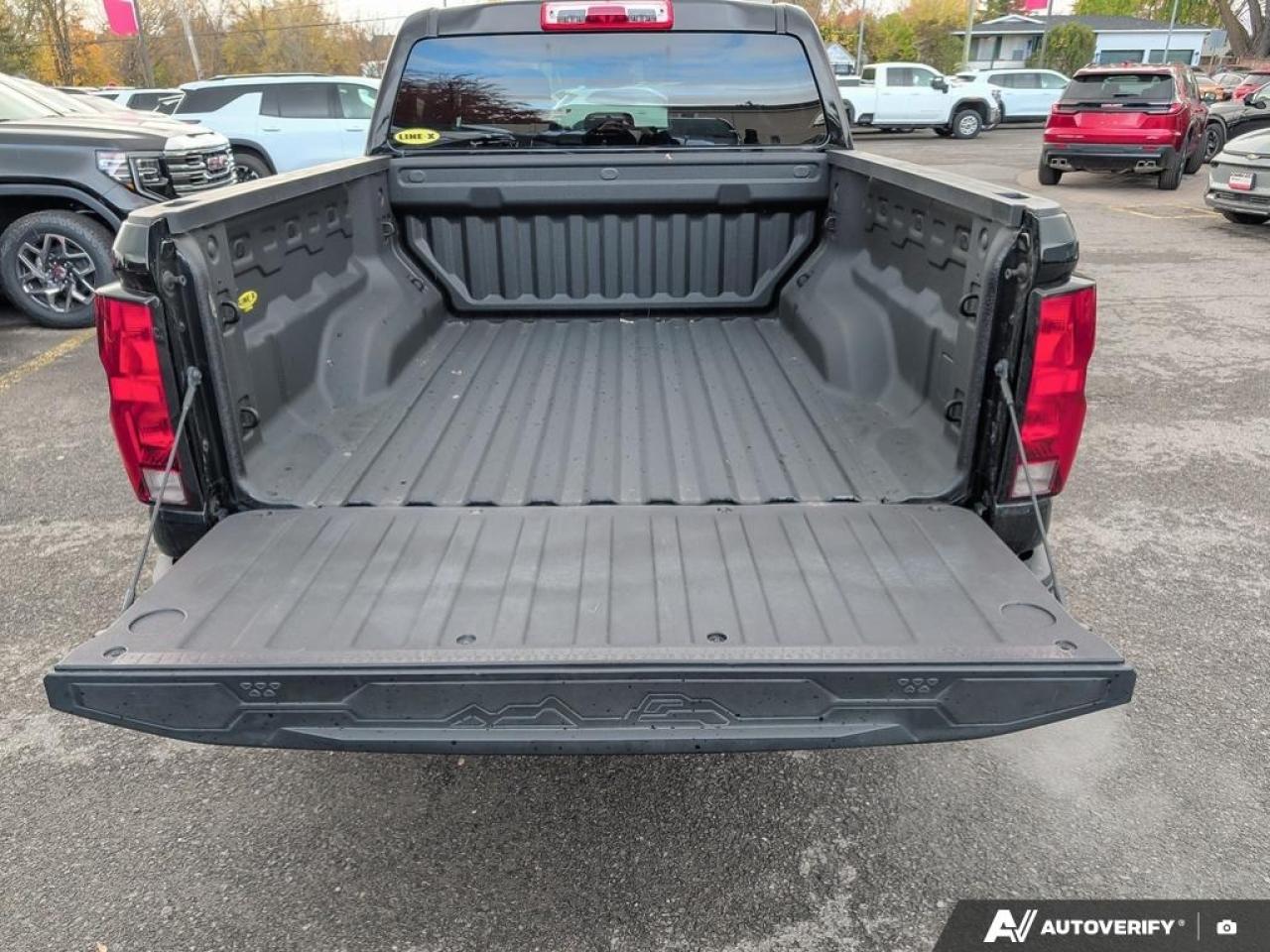2024 Chevrolet Colorado Trail Boss  -  Apple CarPlay Photo