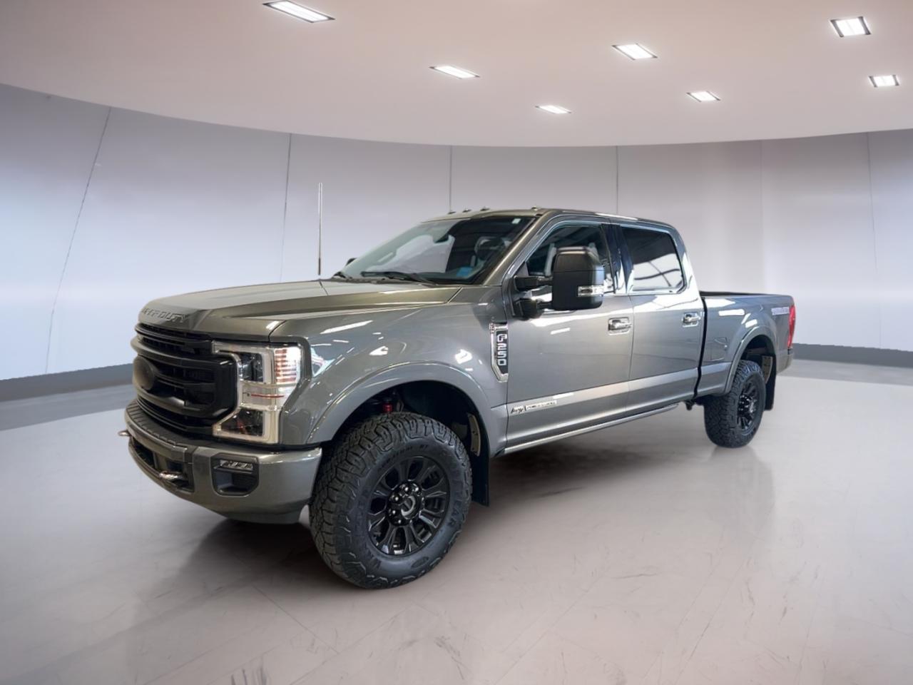 Used 2022 Ford F-250 Super Duty SRW PLATINUM 4WD CREW CAB 6.75' BOX for sale in Moose Jaw, SK
