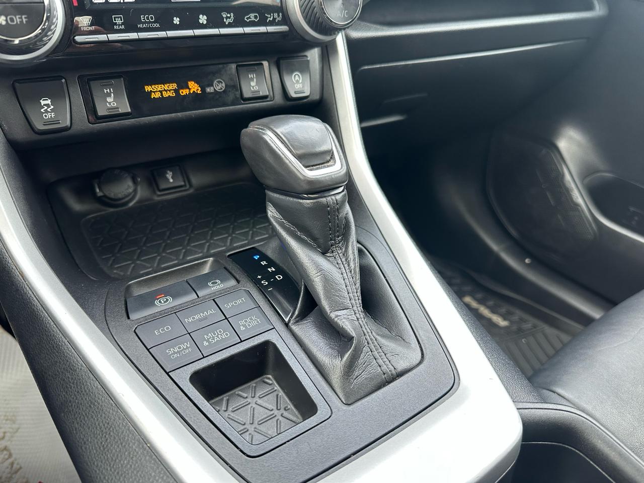 2021 Toyota RAV4  Photo