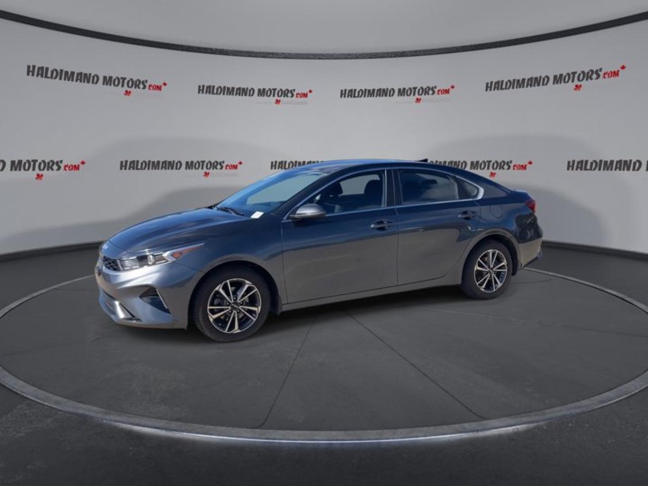 2023 Kia Forte GT Line Photo