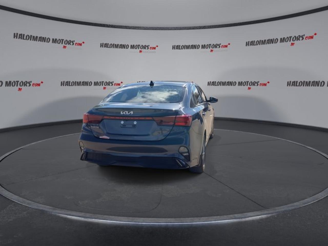 2023 Kia Forte EX Photo