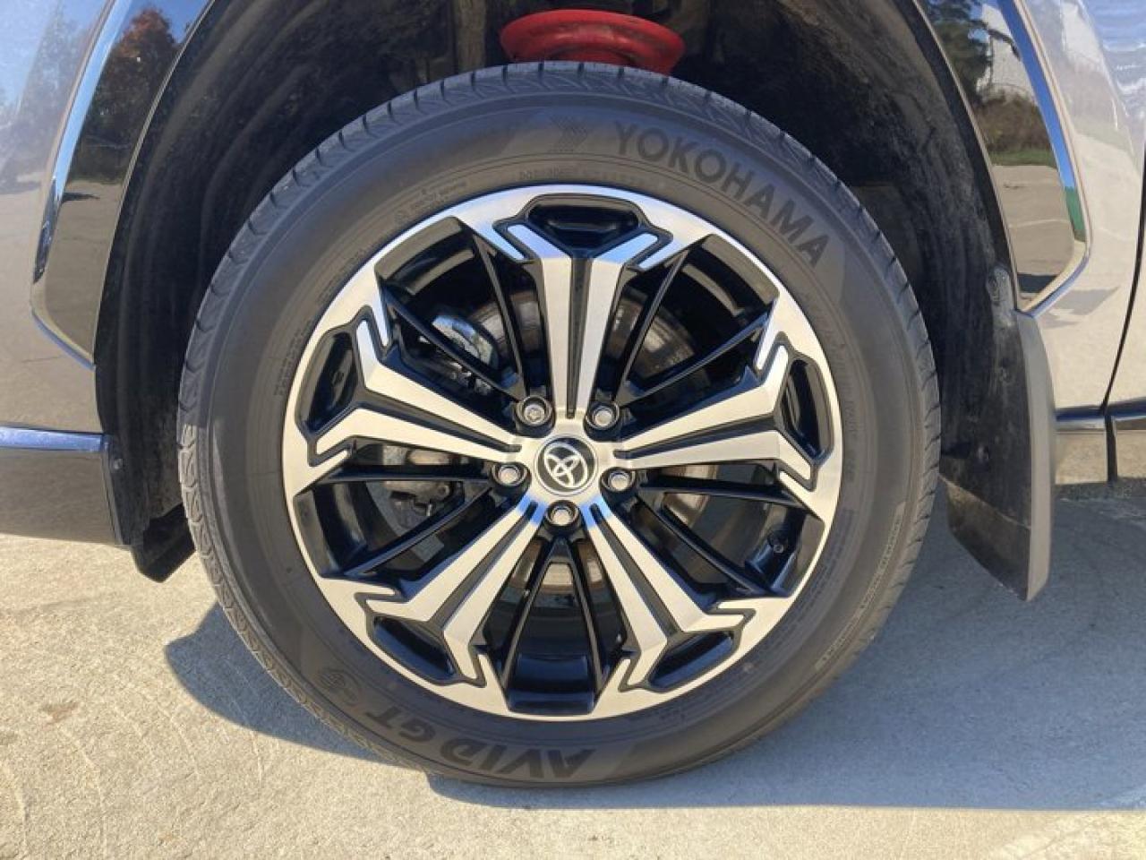 2024 Toyota RAV4 Prime XSE AWD Hybrid | Heated Seats | Leather Seats | Sunroof Photo