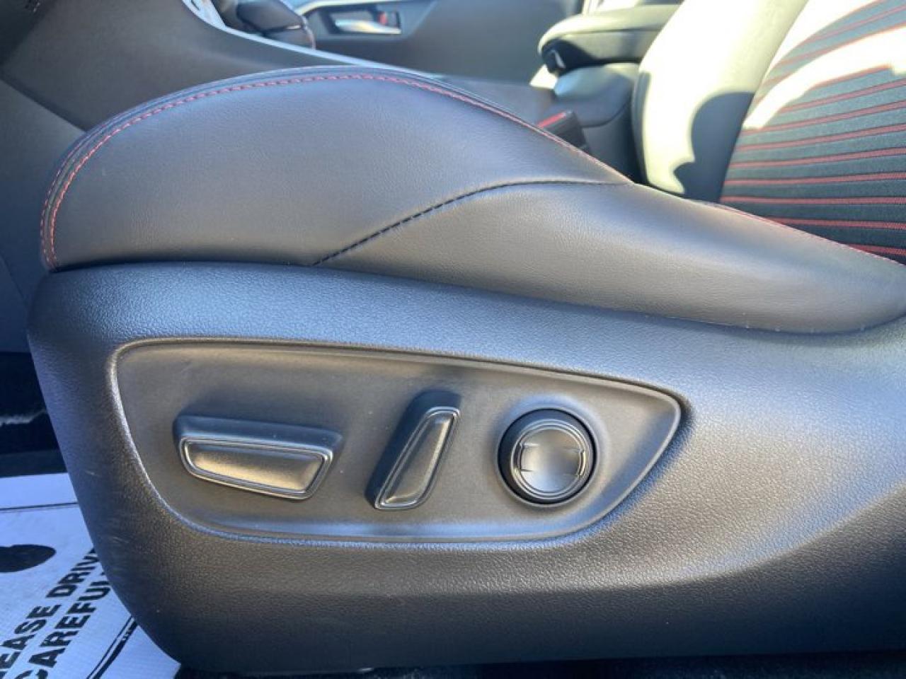 2024 Toyota RAV4 Prime XSE AWD Hybrid | Heated Seats | Leather Seats | Sunroof Photo