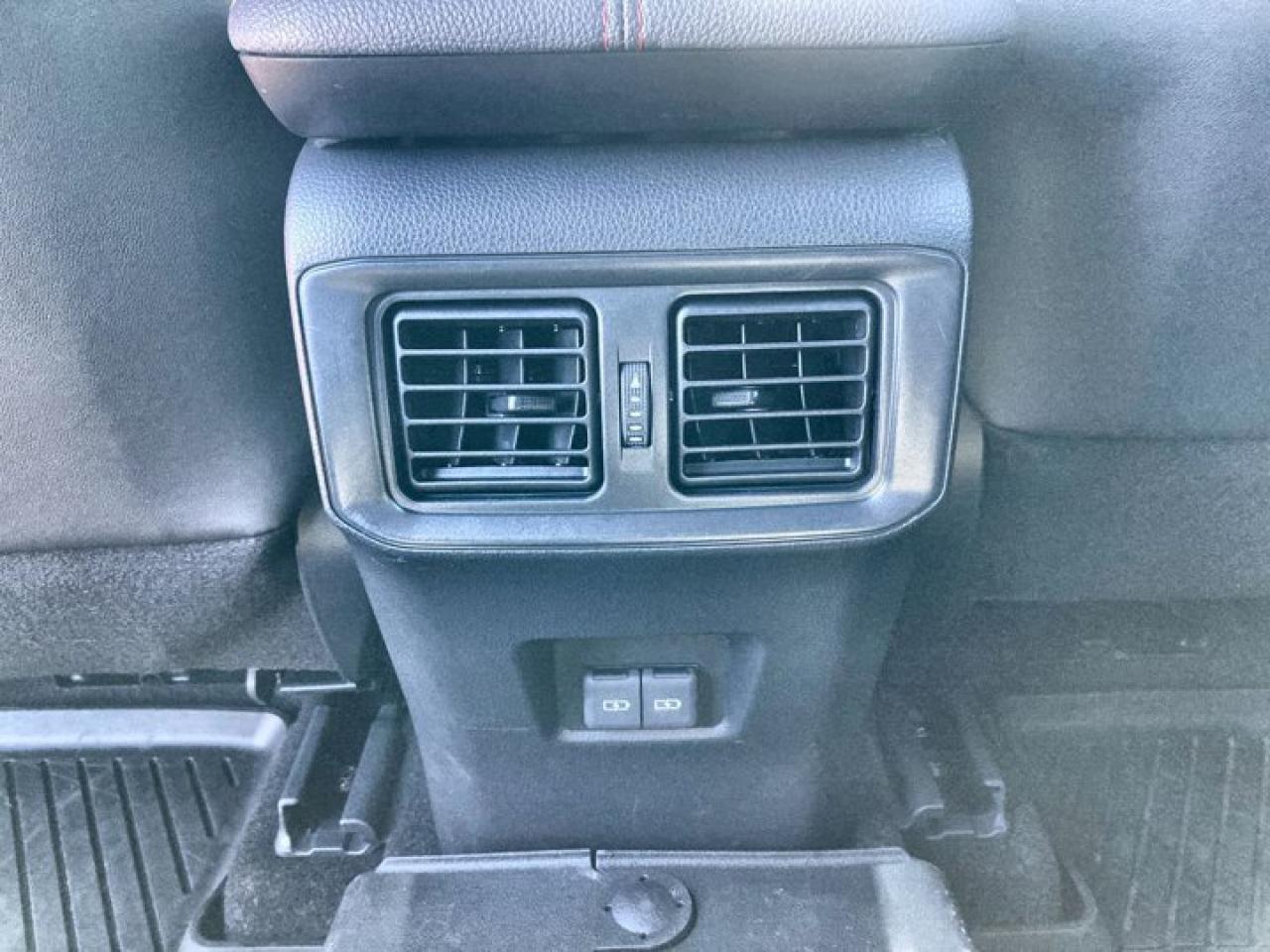 2024 Toyota RAV4 Prime XSE AWD Hybrid | Heated Seats | Leather Seats | Sunroof Photo