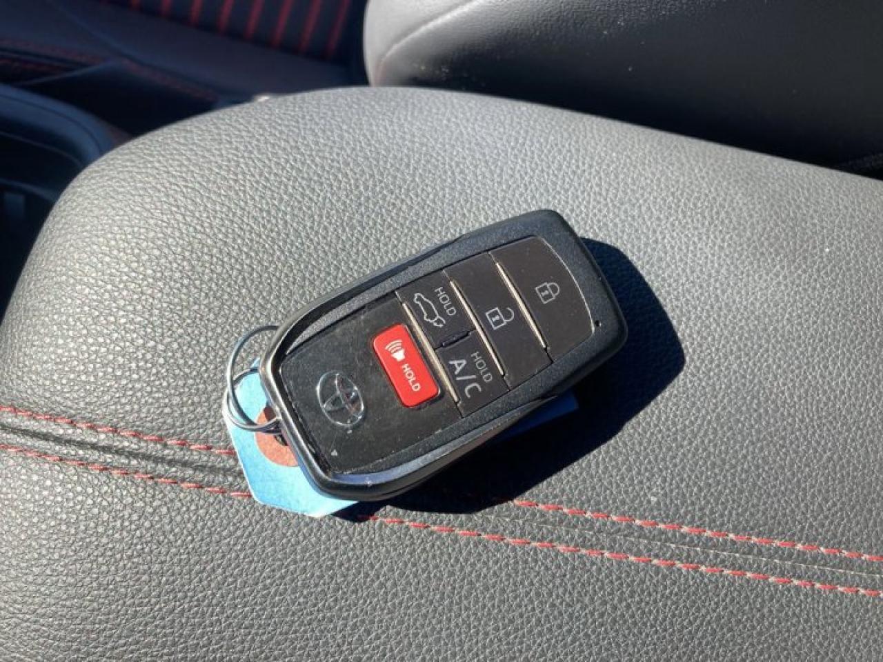 2024 Toyota RAV4 Prime XSE AWD Hybrid | Heated Seats | Leather Seats | Sunroof Photo