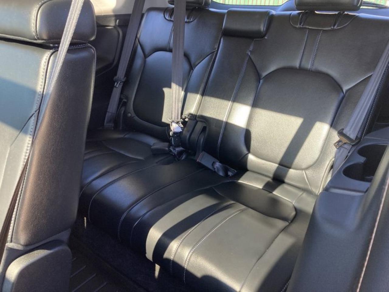 2025 Honda Pilot Touring AWD | Remote Start | Leather Seats | 360 Camera Photo