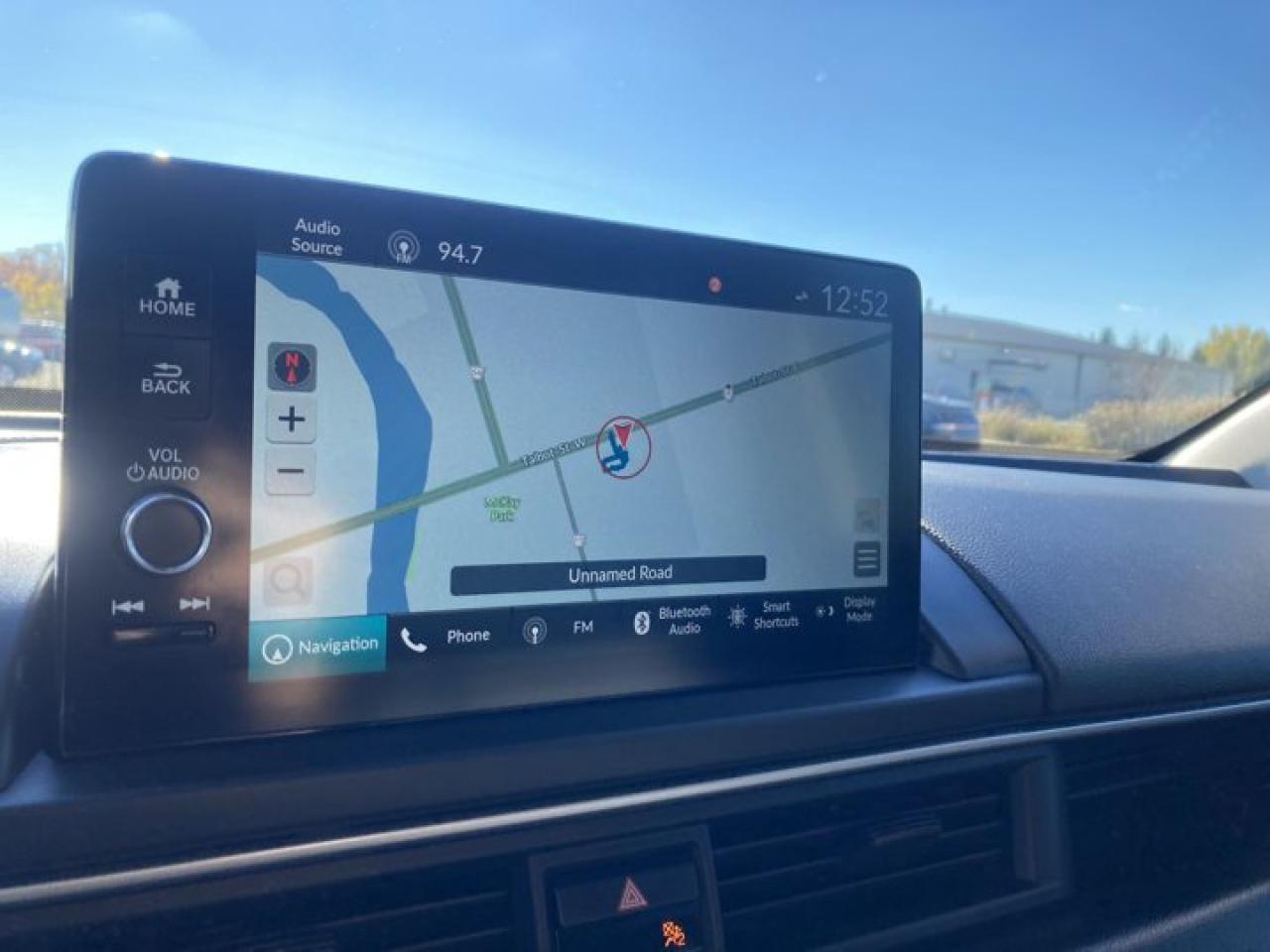 2025 Honda Pilot Touring AWD | Remote Start | Leather Seats | 360 Camera Photo