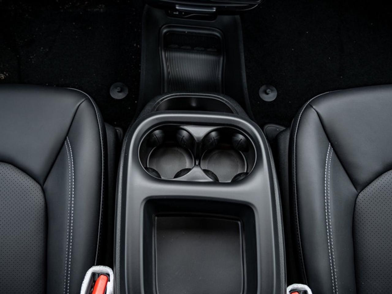 2026 Dodge Grand Caravan SXT Photo