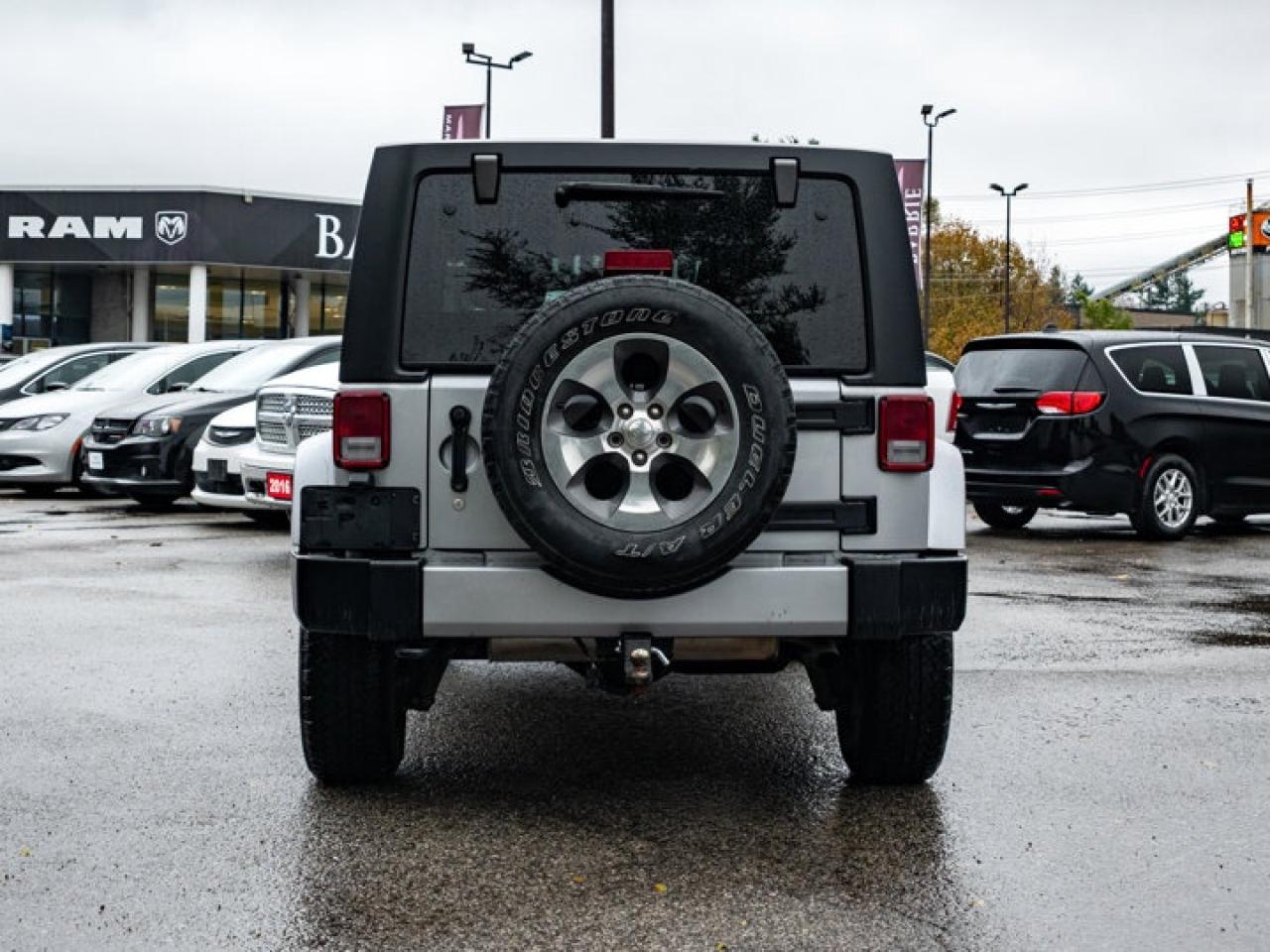 2017 Jeep Wrangler Unlimited Sahara Photo