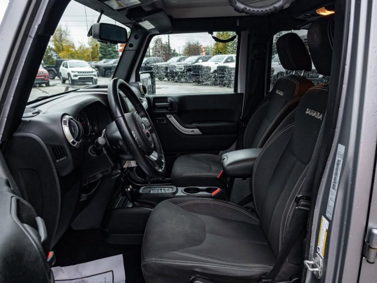 2017 Jeep Wrangler Unlimited Sahara Photo