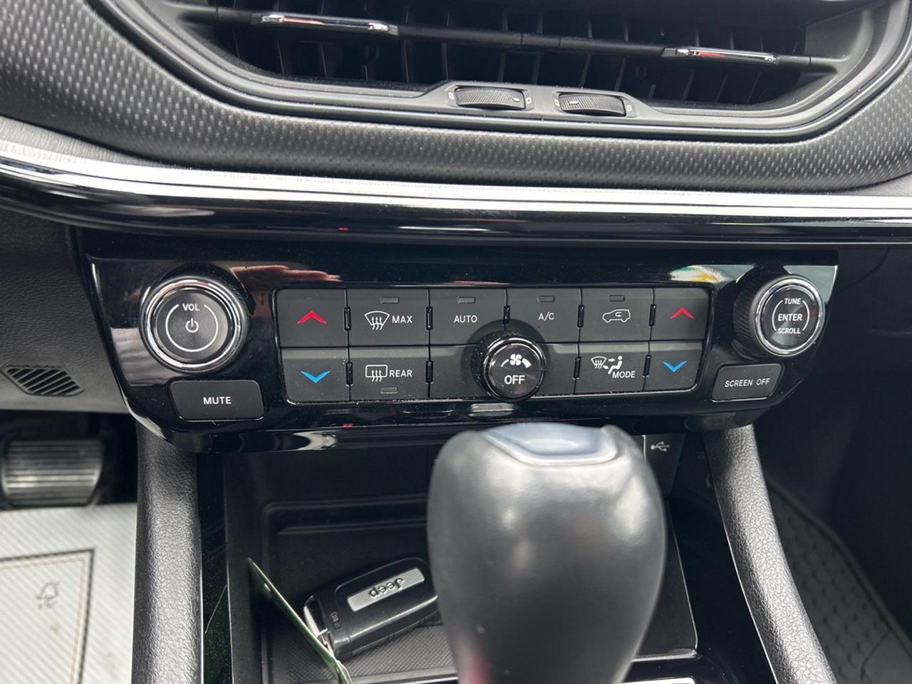 2023 Jeep Compass Trailhawk Elite ** WOW - WOW !! ** Photo