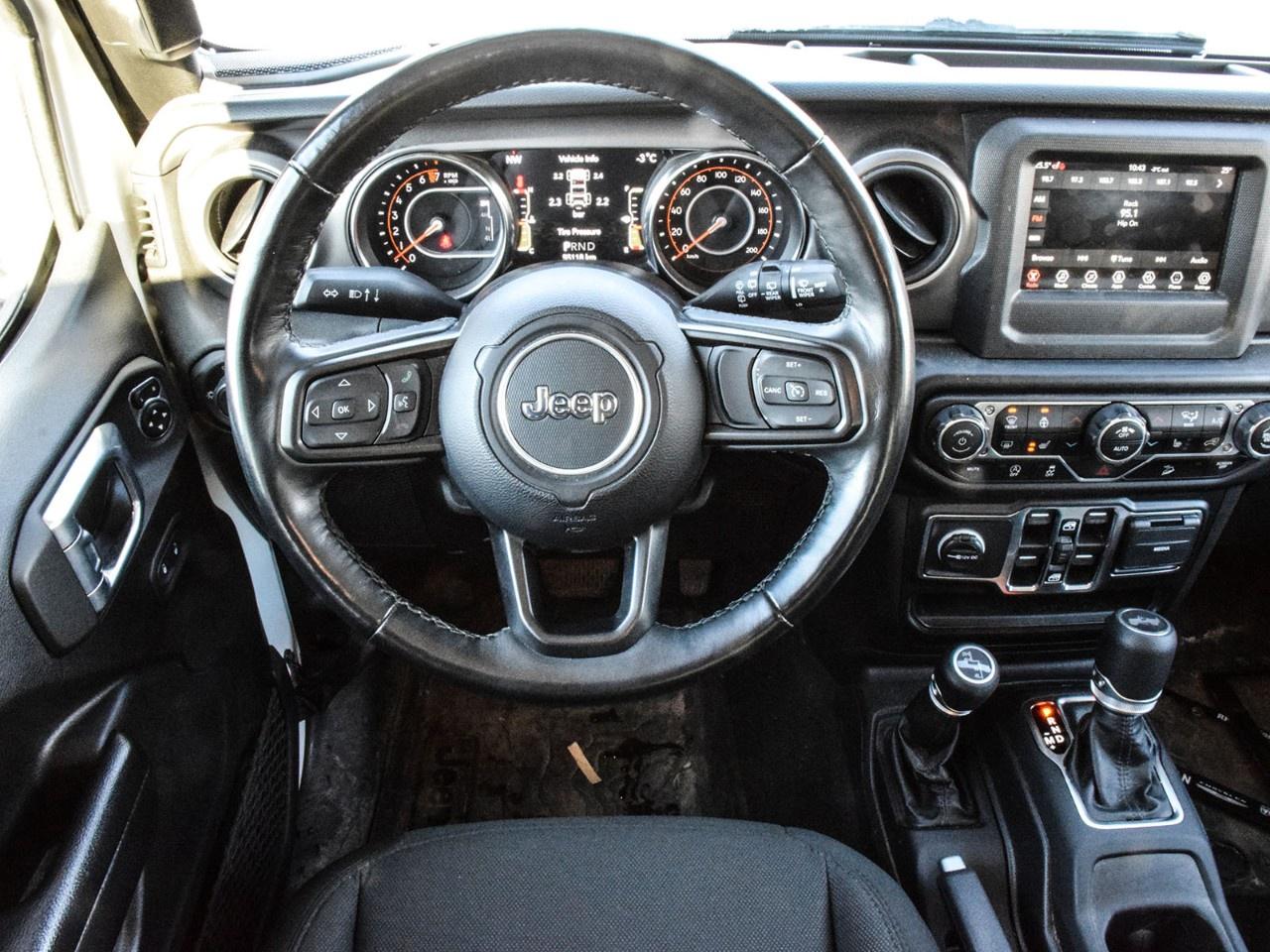 2021 Jeep Wrangler UNLIMITED WILLYS 4X4 Photo