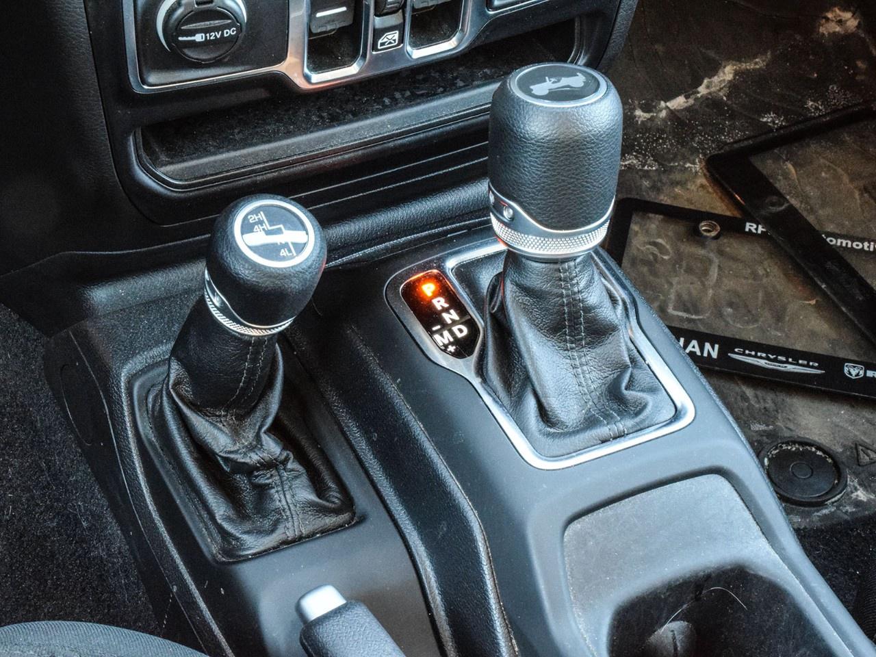 2021 Jeep Wrangler UNLIMITED WILLYS 4X4 Photo