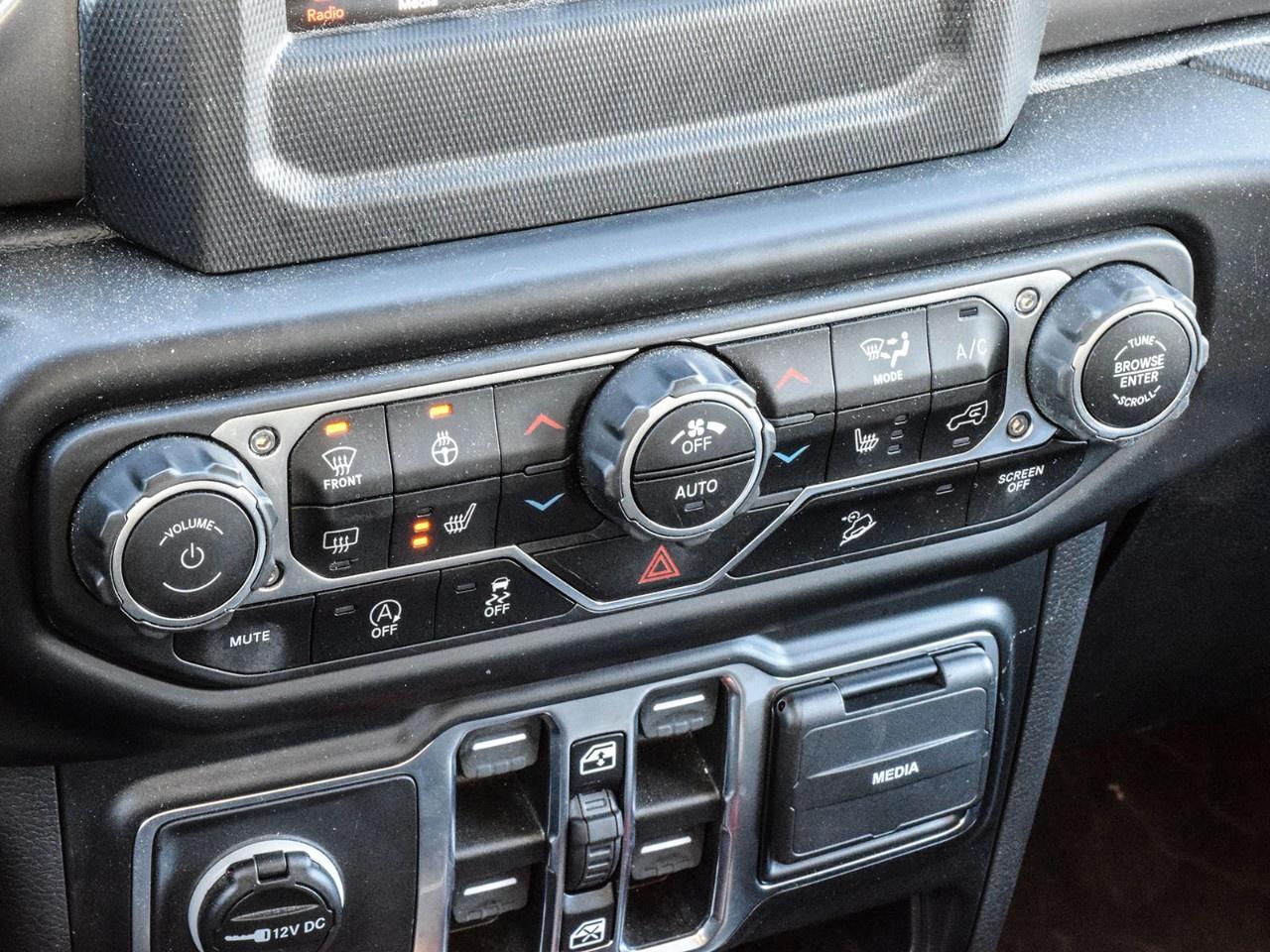 2021 Jeep Wrangler UNLIMITED WILLYS 4X4 Photo