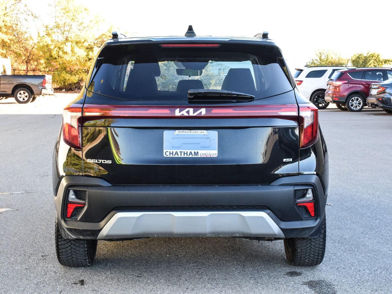 2024 Kia Seltos LX AWD Photo2