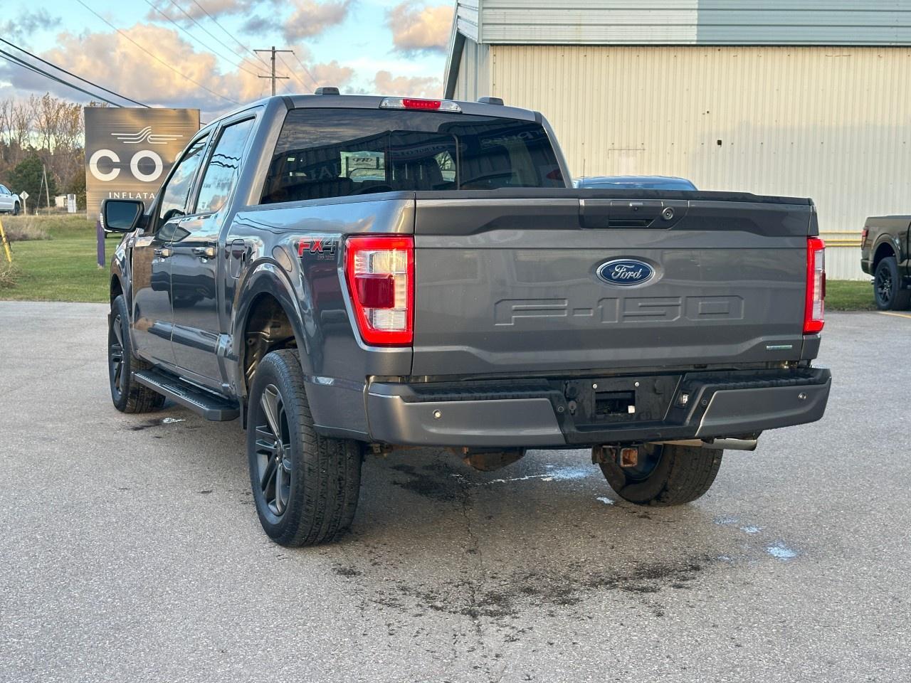 2021 Ford F-150 Lariat 4WD SuperCrew 5.5' Box Photo