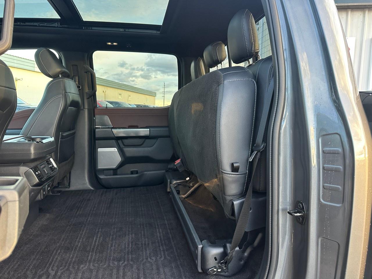 2021 Ford F-150 Lariat 4WD SuperCrew 5.5' Box Photo