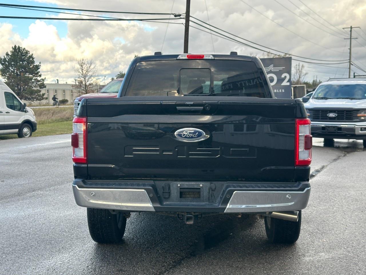 2022 Ford F-150 Lariat 4WD SuperCrew 5.5' Box Photo