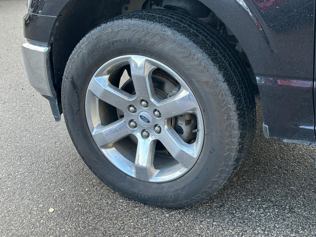 2022 Ford F-150 Lariat 4WD SuperCrew 5.5' Box Photo