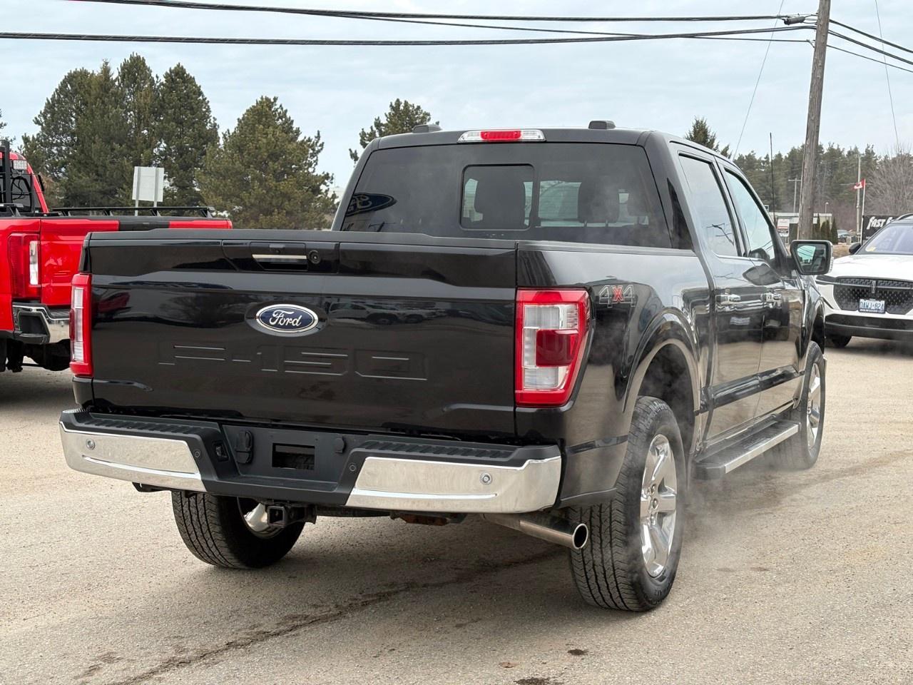 2022 Ford F-150 Lariat 4WD SuperCrew 5.5' Box Photo