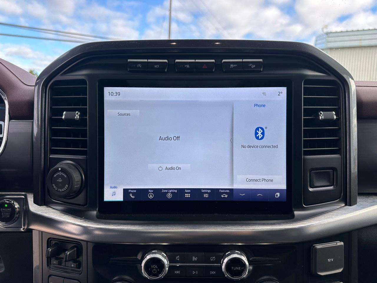 2023 Ford F-150 Lariat 4WD SuperCrew 6.5' Box Photo