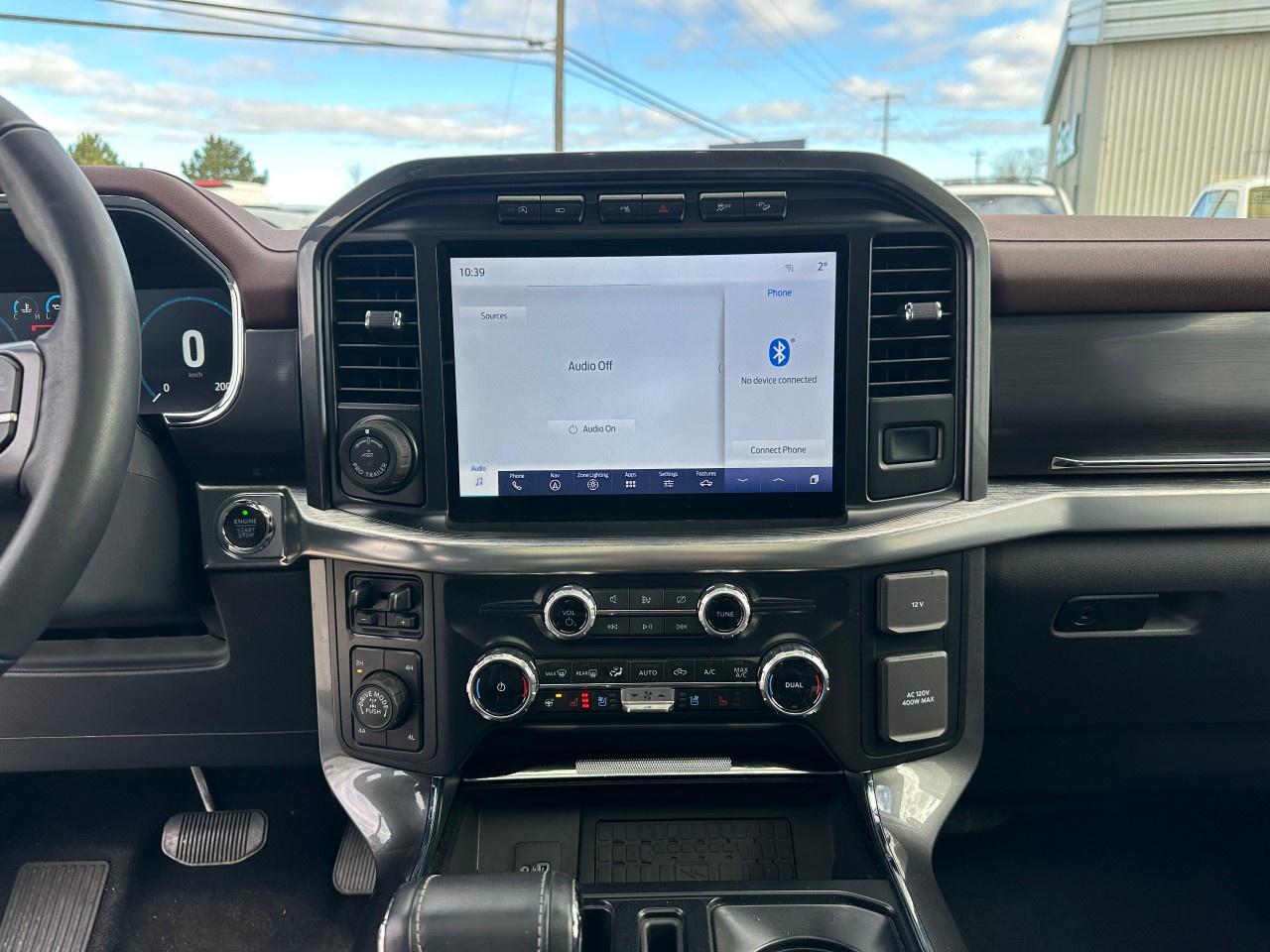 2023 Ford F-150 Lariat 4WD SuperCrew 6.5' Box Photo