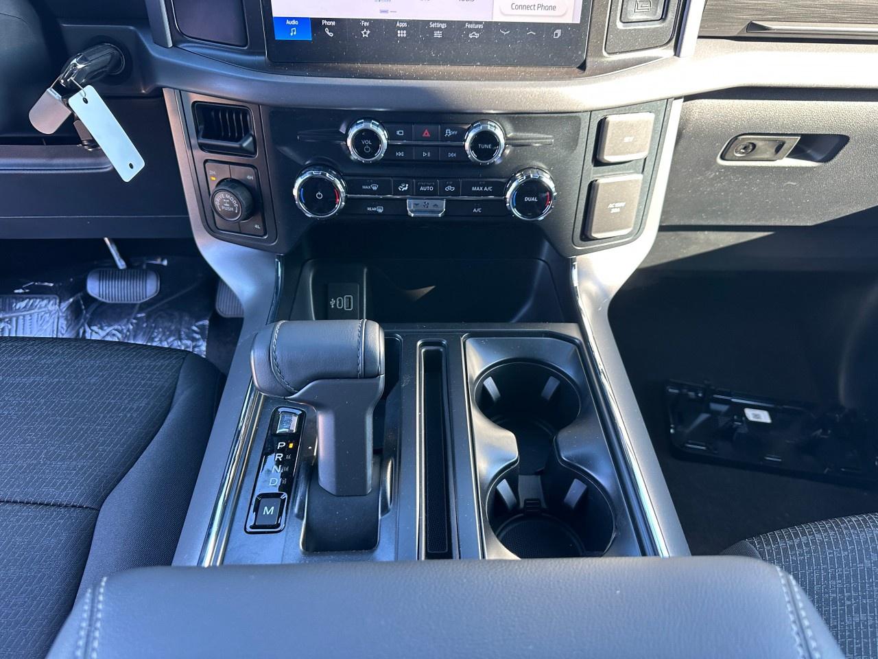 2025 Ford F-150 XLT 4WD SuperCrew 5.5' Box Photo