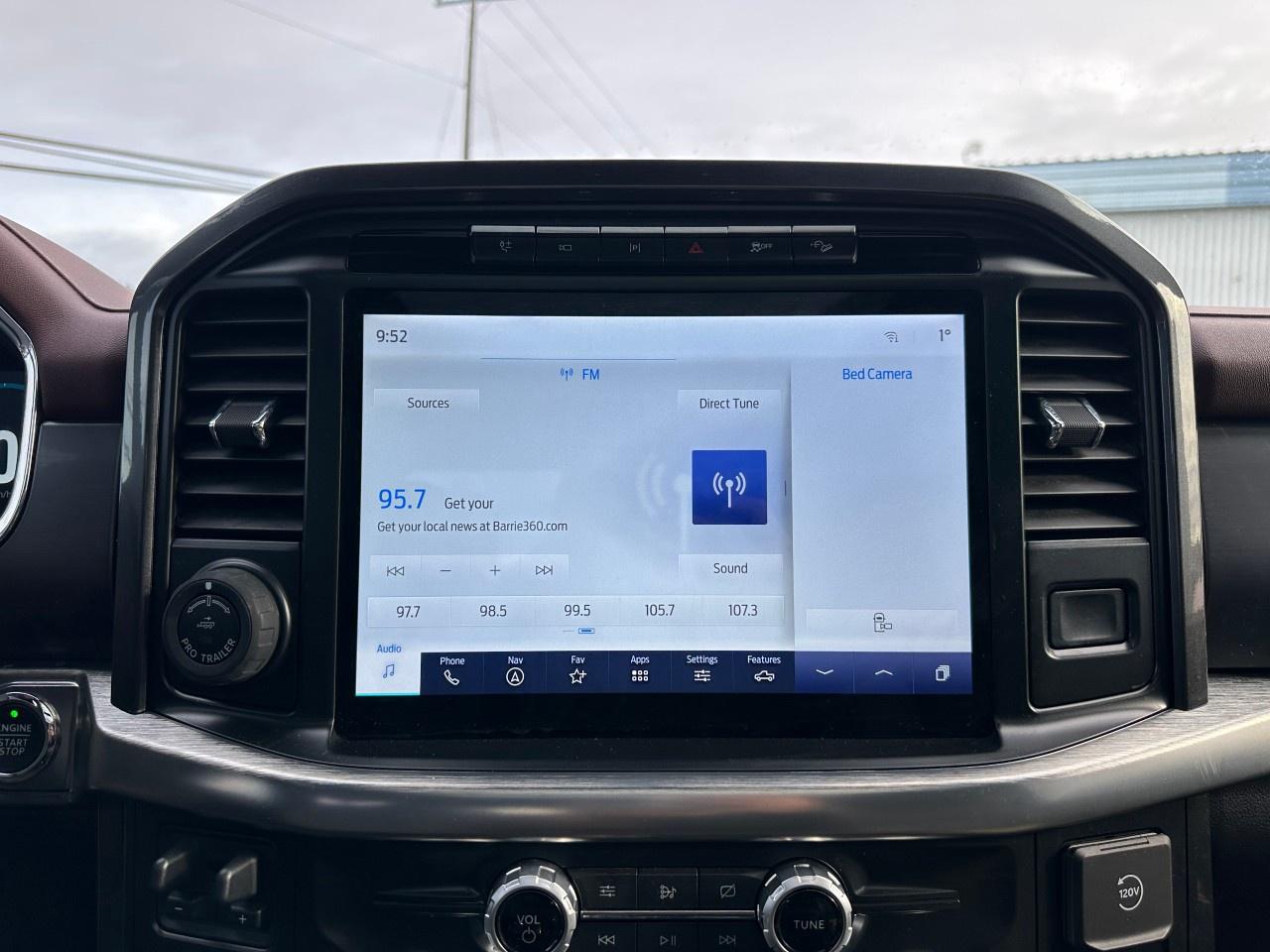 2021 Ford F-150 Lariat 4WD SuperCrew 6.5' Box Photo