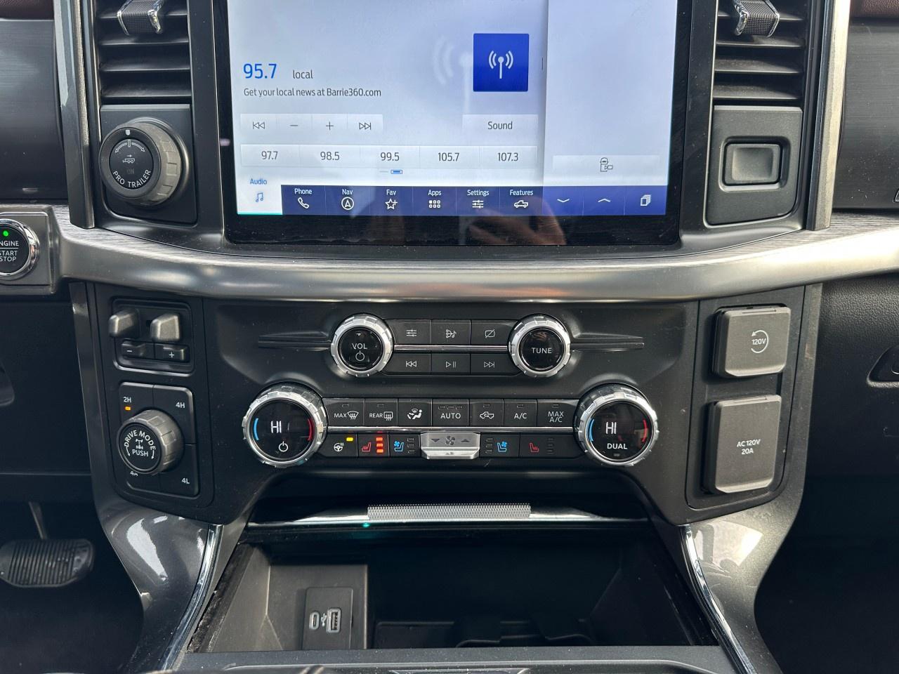 2021 Ford F-150 Lariat 4WD SuperCrew 6.5' Box Photo