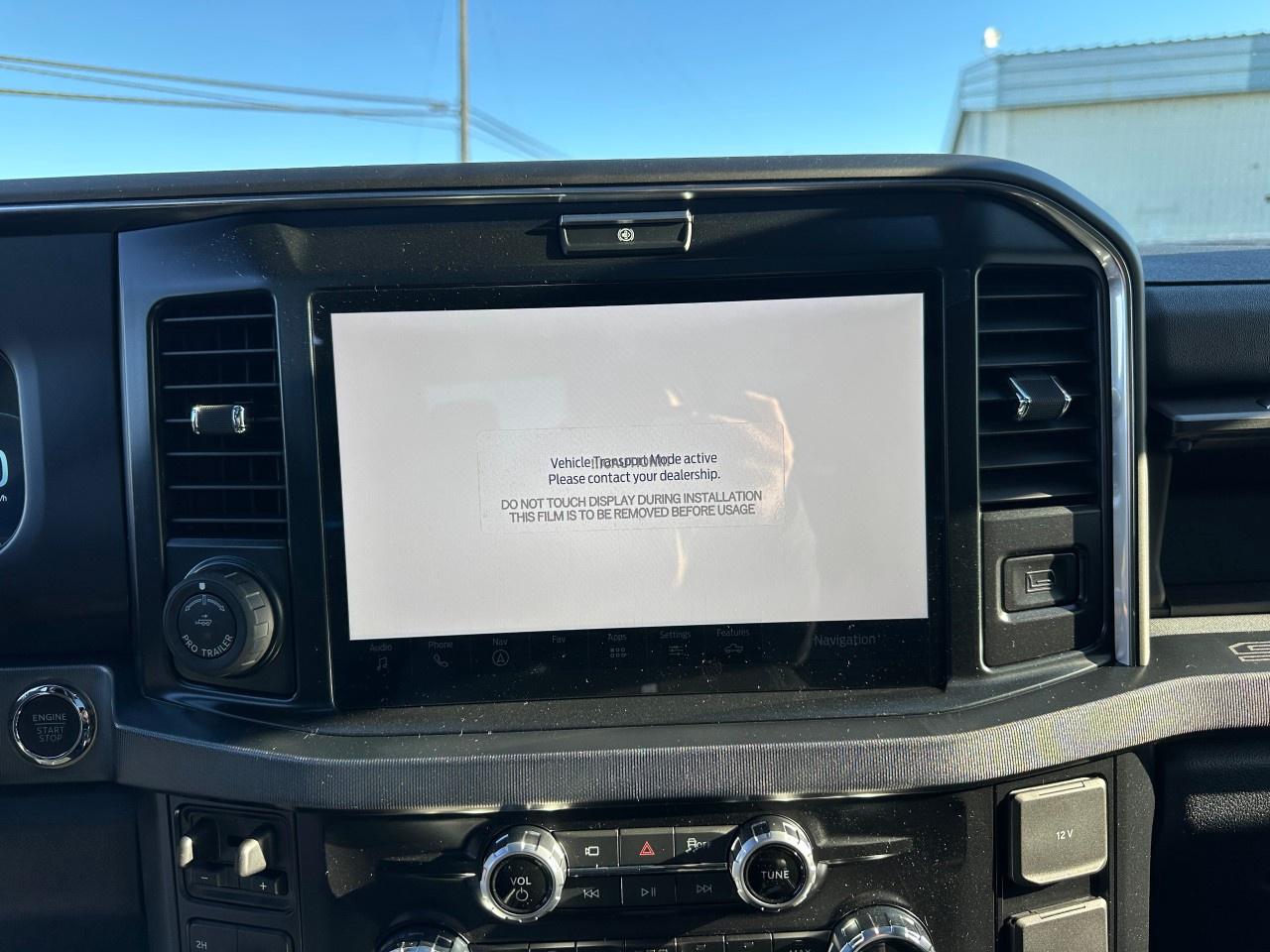 2026 Ford F-450 Super Duty DRW PLATINUM 4WD CREW CAB 8' BOX Photo